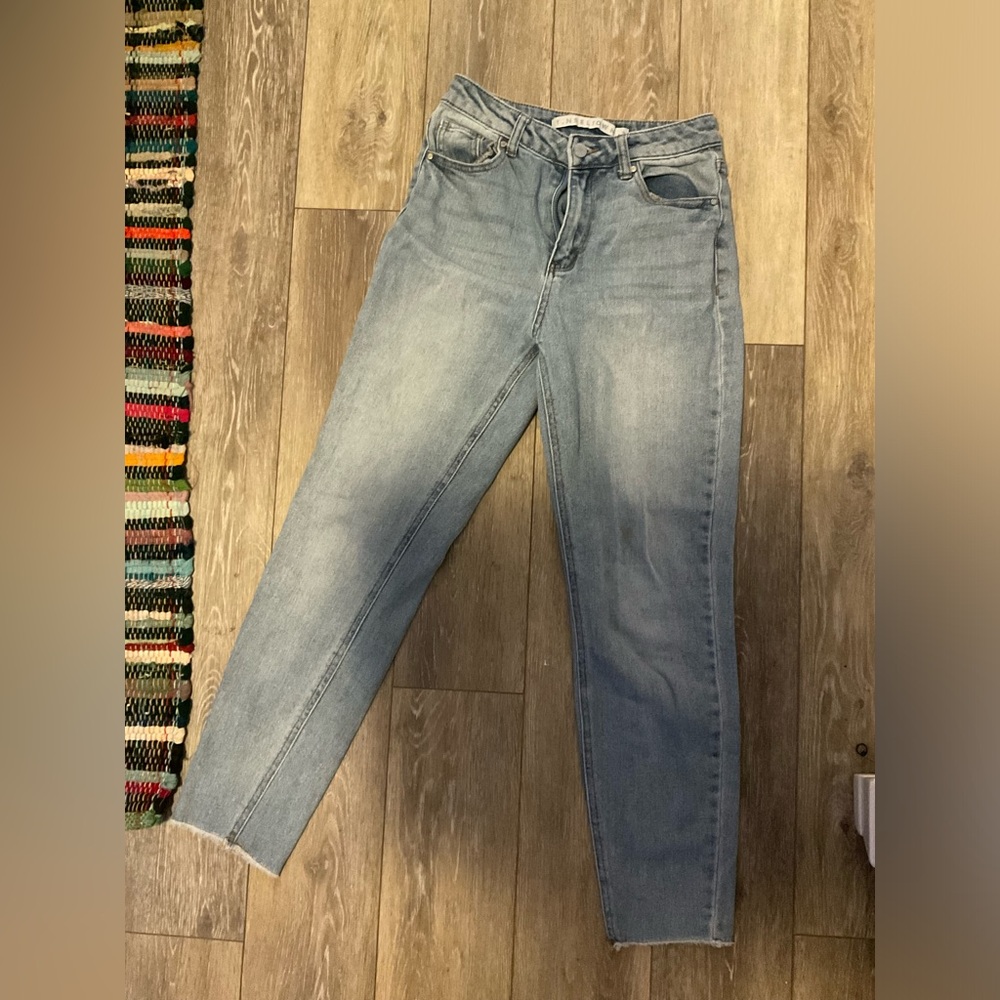 Tinseltown, size 3, blue jean light wash